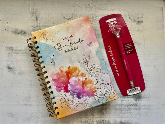 Agenda Amada & Bendecida 2024/ Boligrafo Mujer Virtuosa Fushia